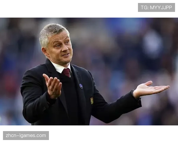 索尔斯克亚助理教练埃文斯待命，曼联教练组重组在即