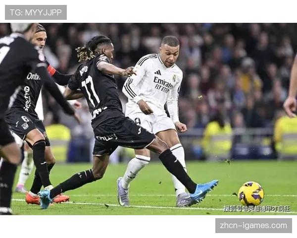 点球争议与VAR介入：聚焦拜仁客战皇马一役的关键判罚节点